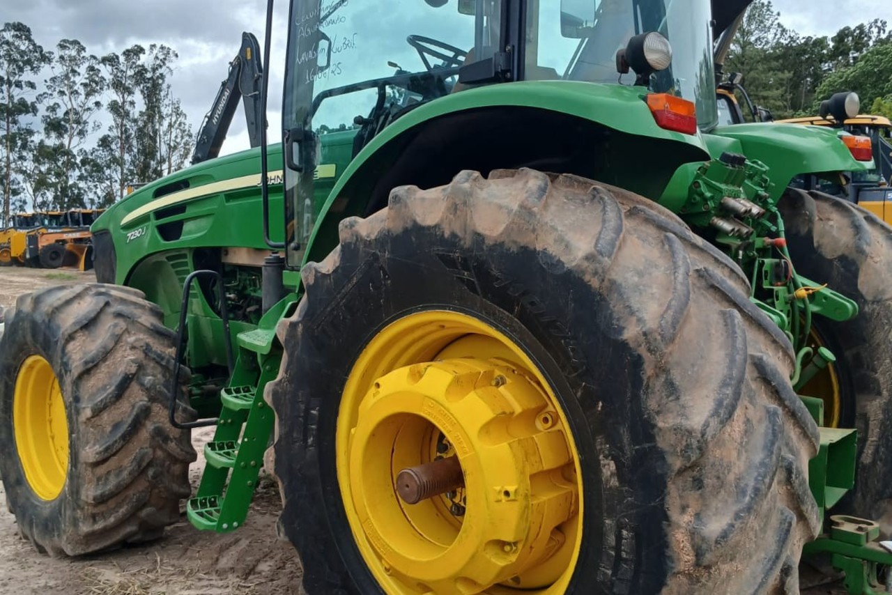 John Deere 7230J - 19/19 2