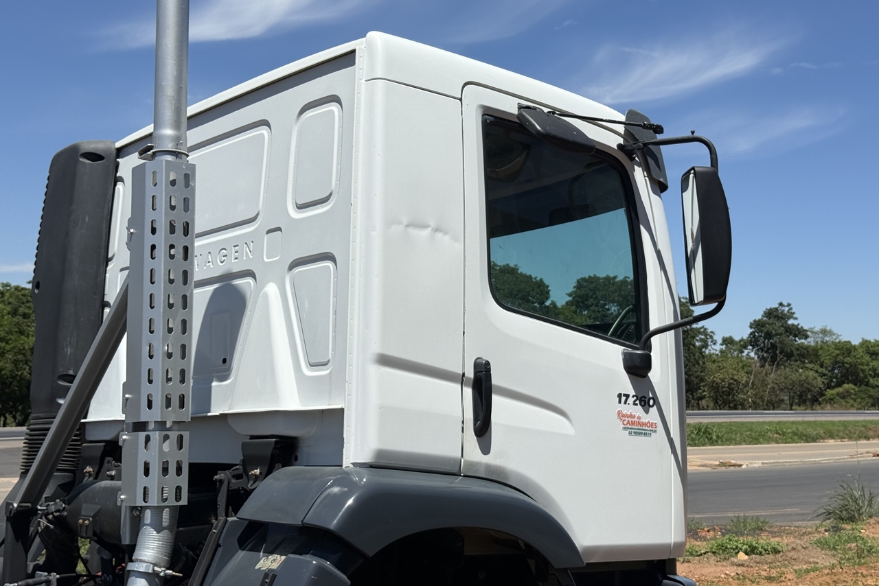 Volkswagen 17-260 E Constel. 4x2 - 20/21 2