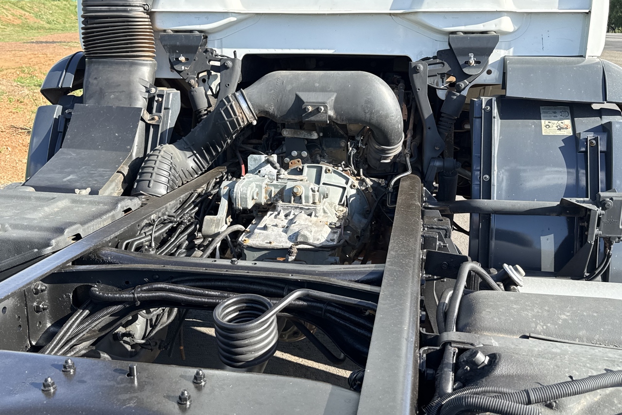 Volkswagen 17-260 E Constel. 4x2 - 21/22 3