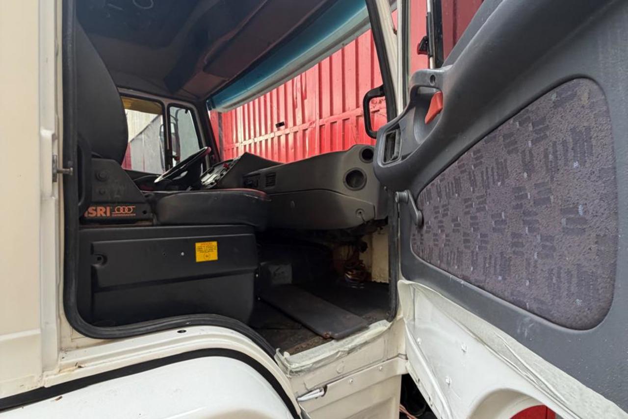 Mercedes Benz MB 1718 - 18/18 7