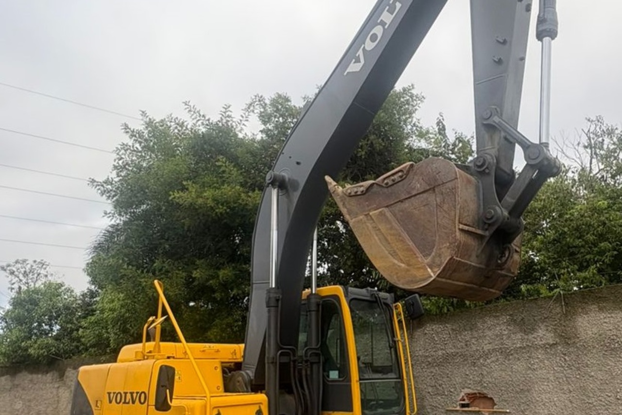 Volvo EC210BLC - 11/11 2