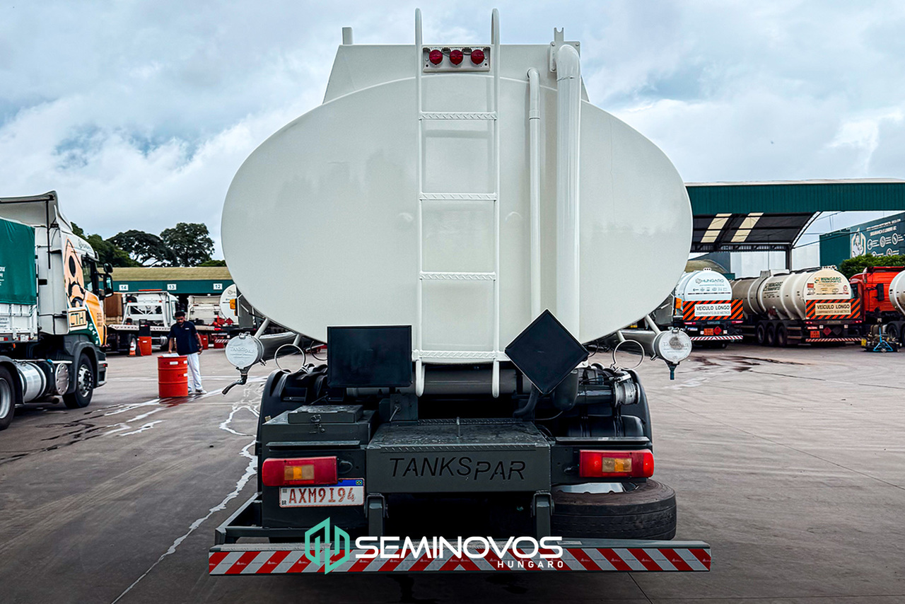 Volvo VM 270 - 13/13 2