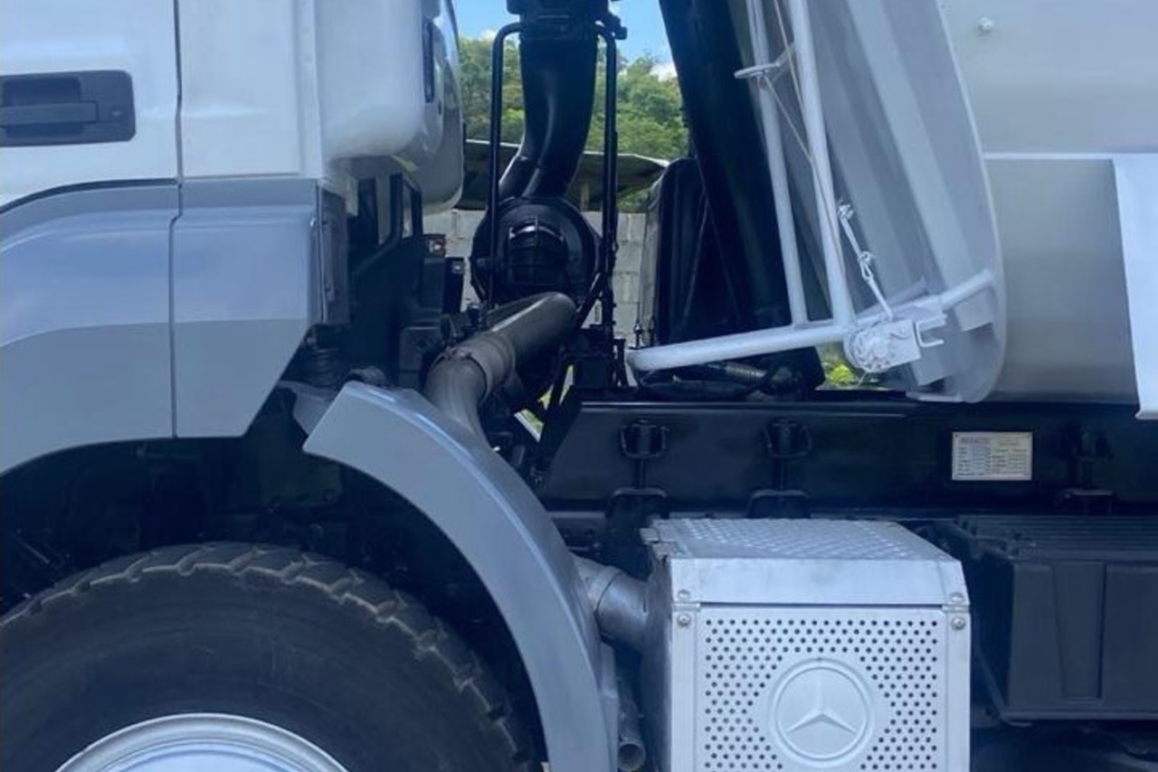 Mercedes Benz MB 4144 - 21/21 3