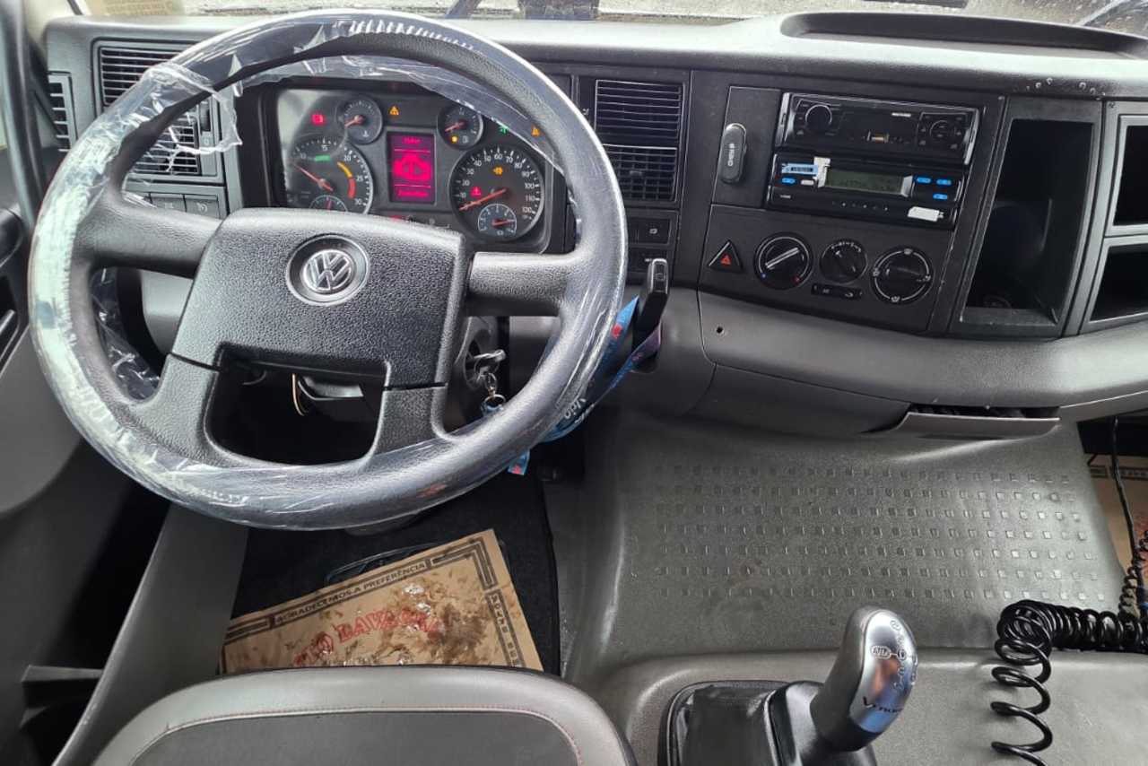 Volkswagen 25 360 - 20/21 15