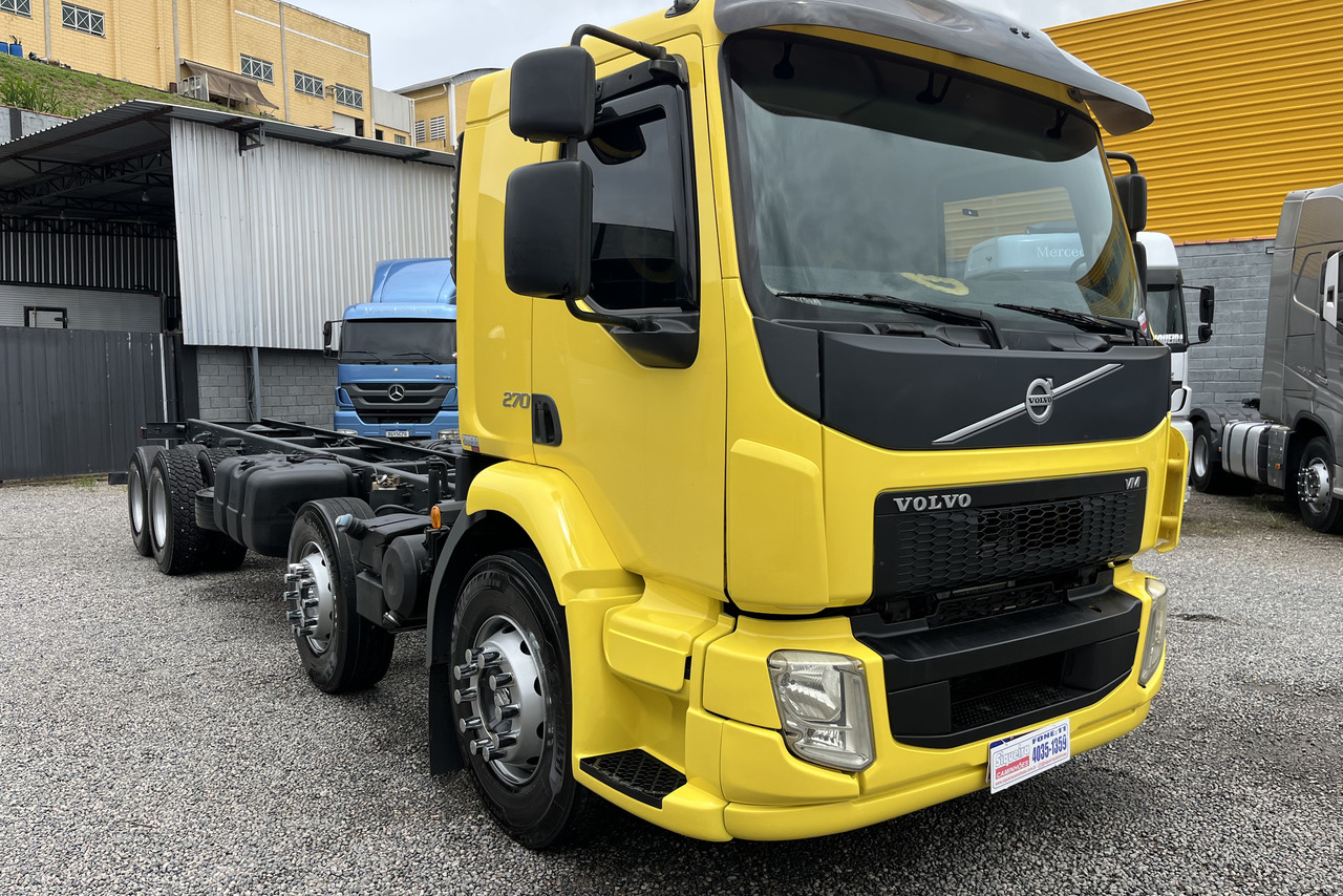 Volvo VM 270 - 14/15 3