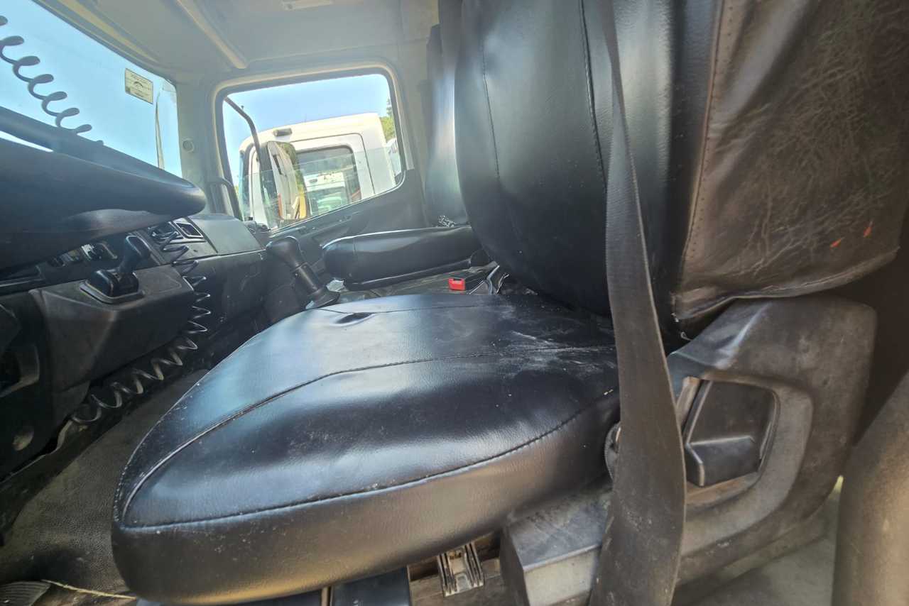 Mercedes Benz Accelo 1016 - 18/18 2