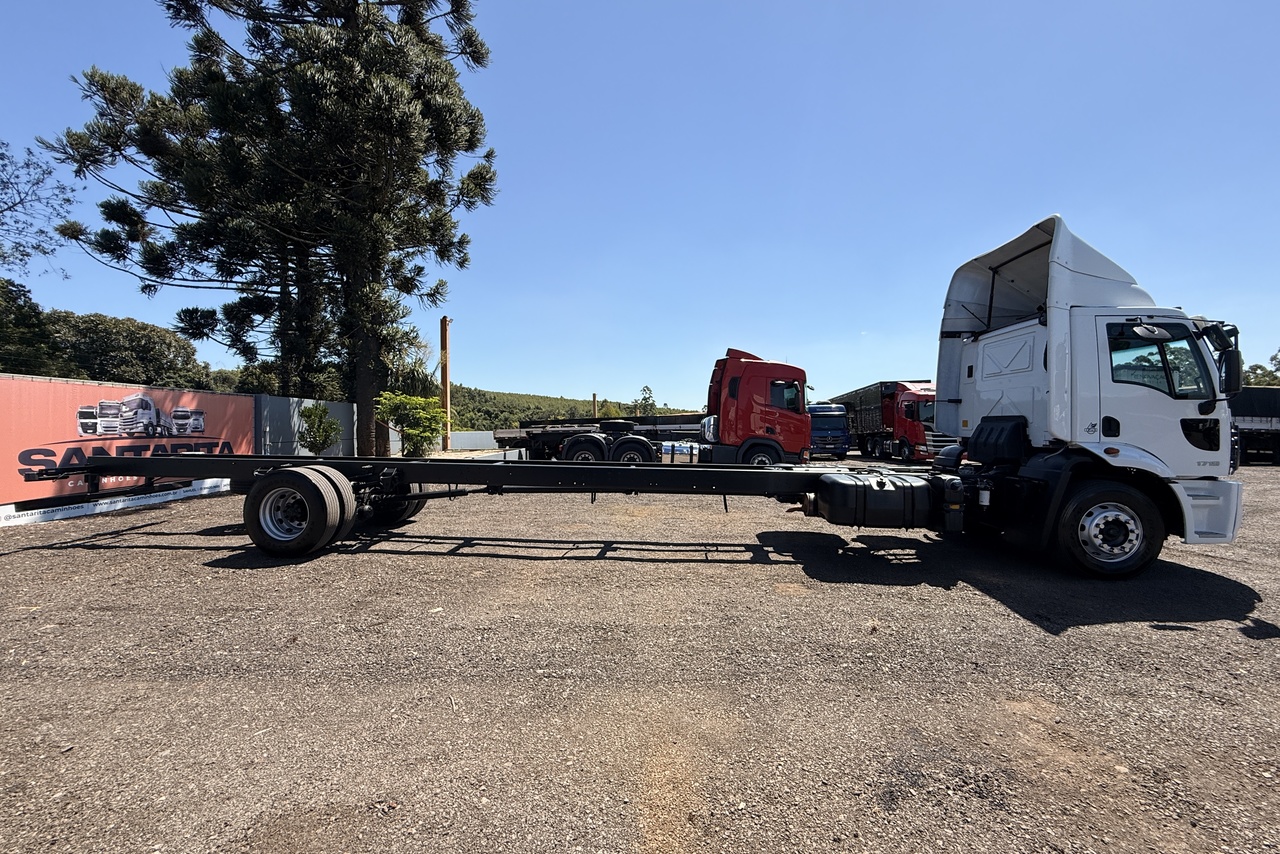 Ford Cargo 1719 - 14/15 3