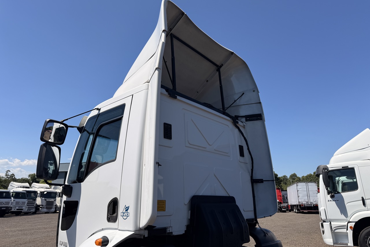 Ford Cargo 1719 - 14/15 7