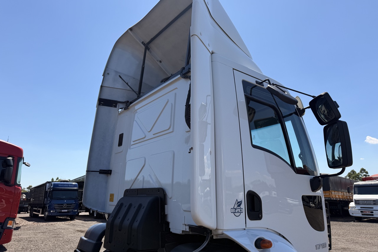 Ford Cargo 1719 - 14/15 8