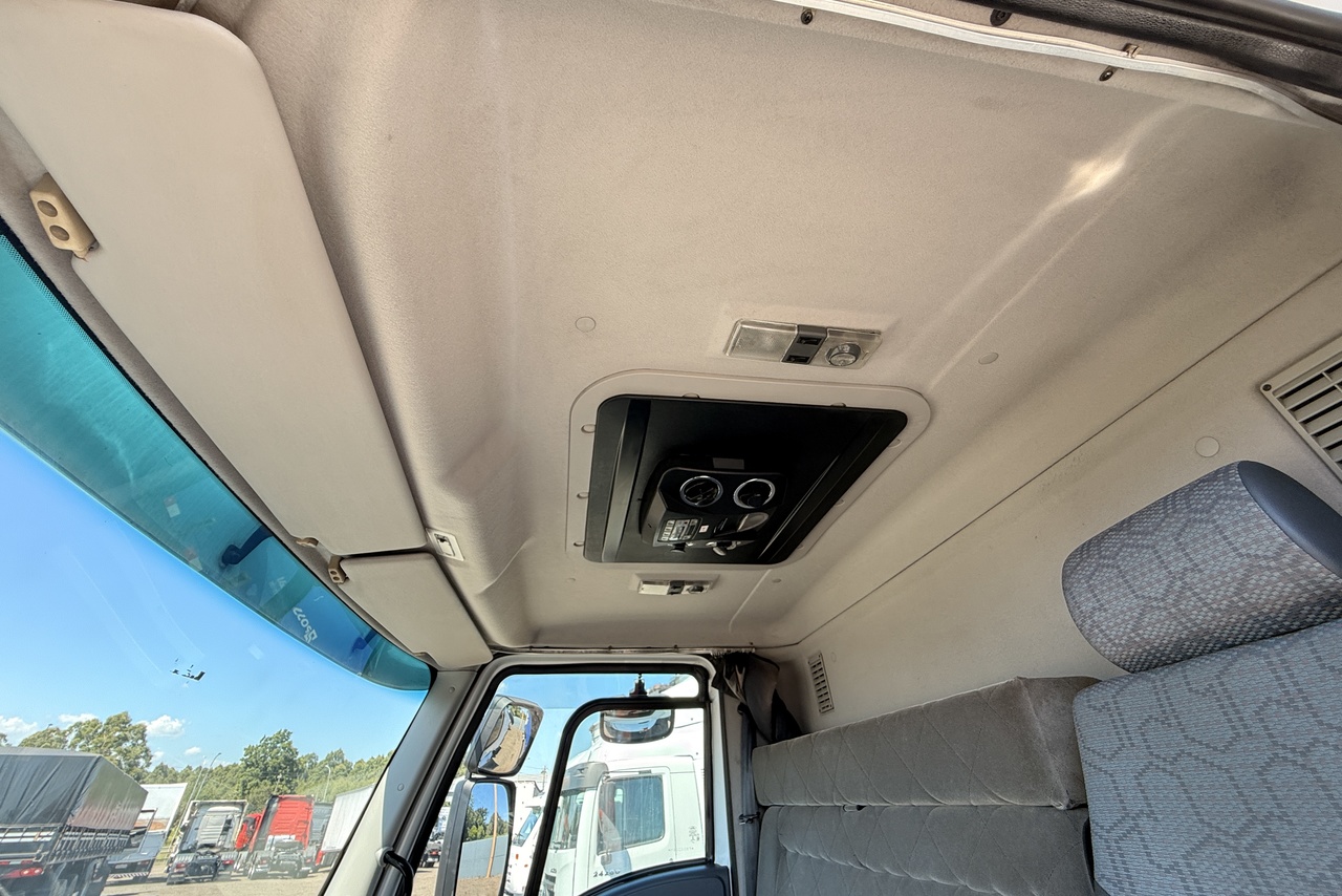Ford Cargo 1719 - 14/15 11