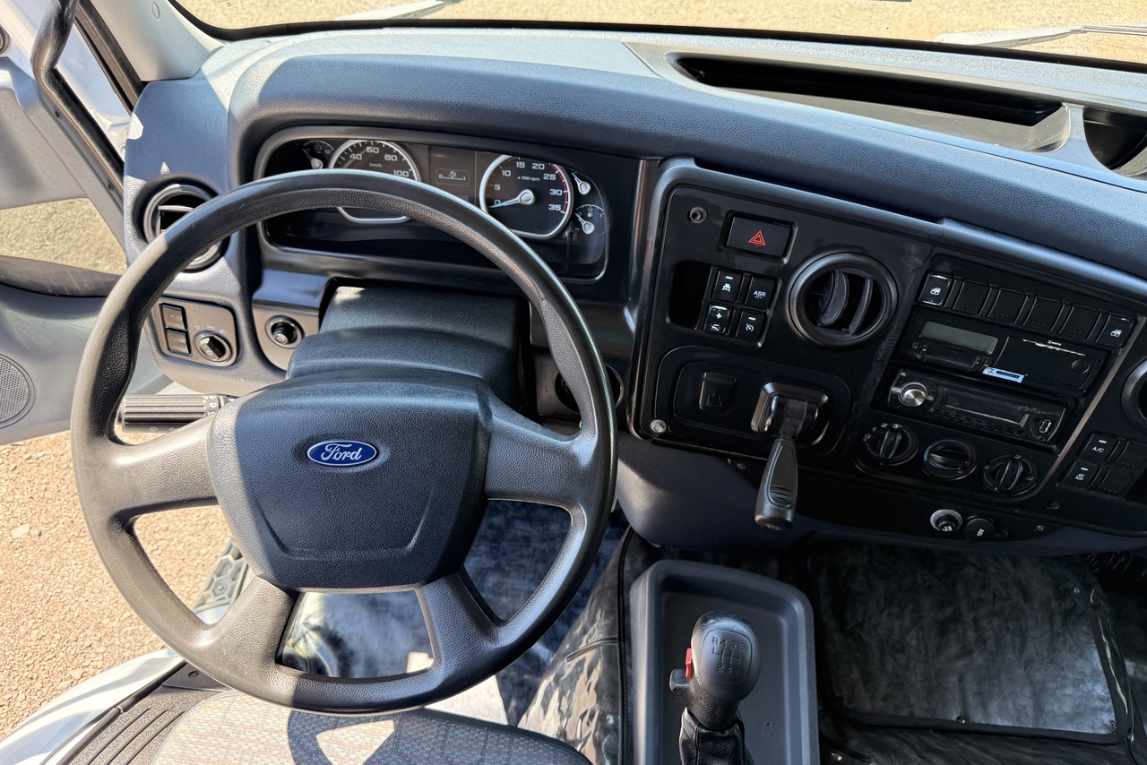 Ford Cargo 1719 - 14/15 13
