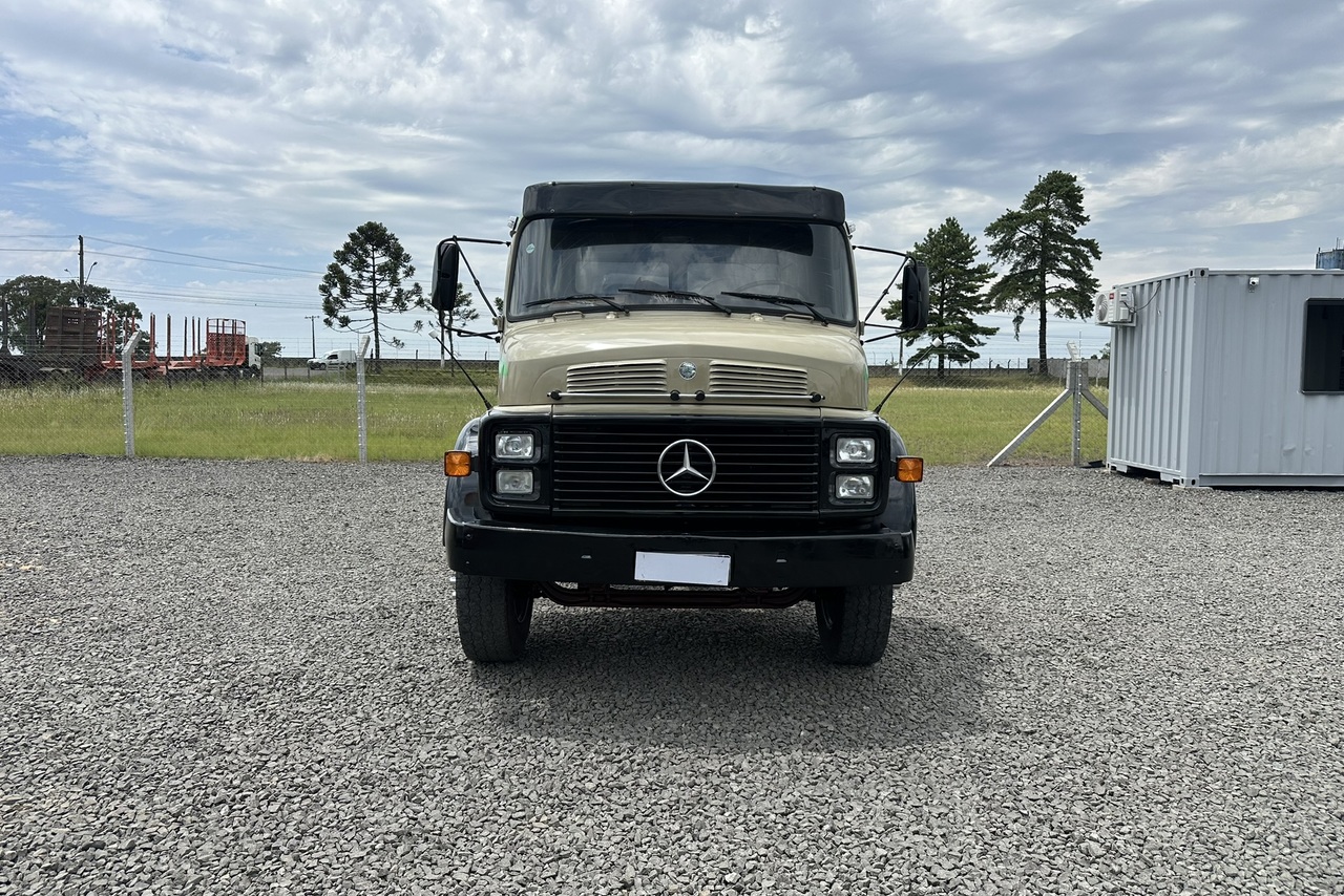 Mercedes Benz MB 1313 - 83/83 3
