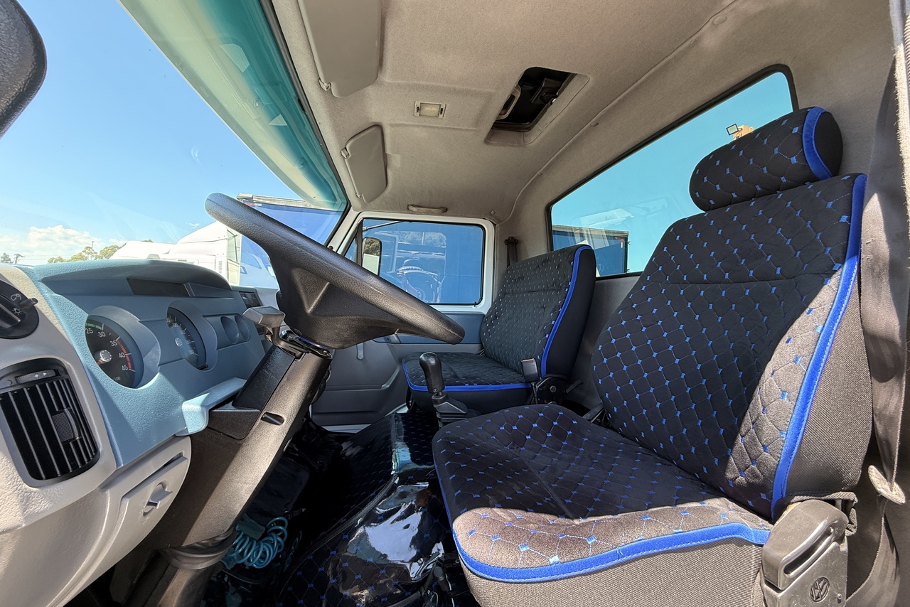 Volkswagen 8 150 - 06/06 9
