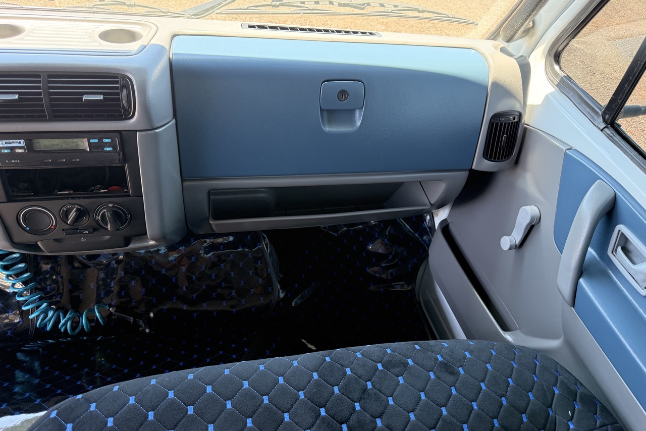 Volkswagen 8 150 - 06/06 13