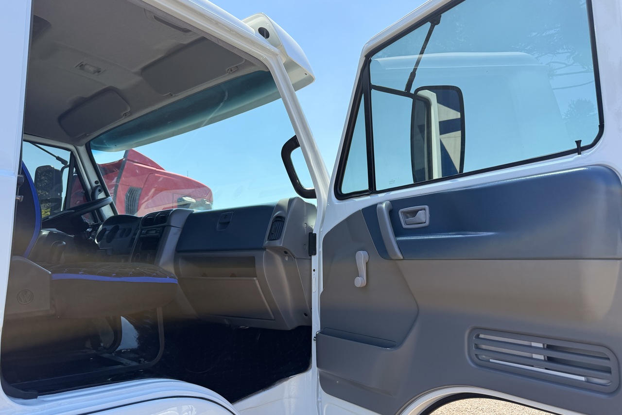 Volkswagen 8 150 - 06/06 16