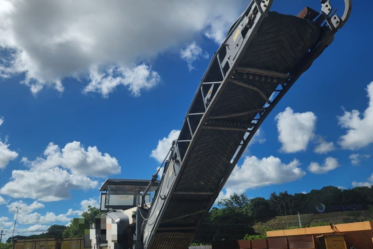 Wirtgen W 200 I - 12/12 6