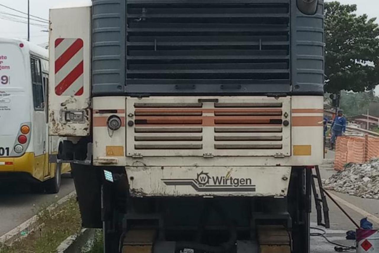 Wirtgen W 200 I - 13/13 8