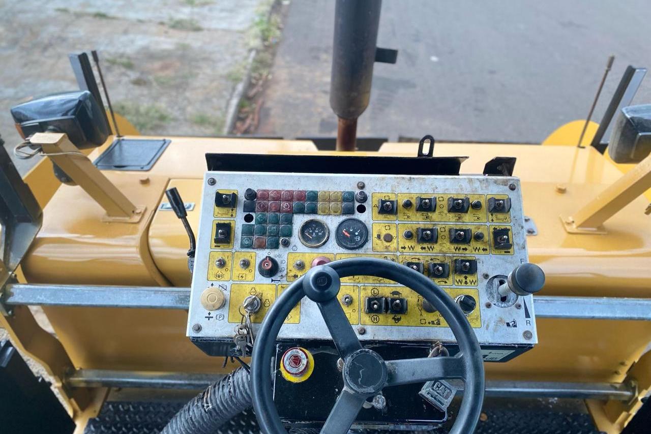 Caterpillar AP300 - 10/10 2