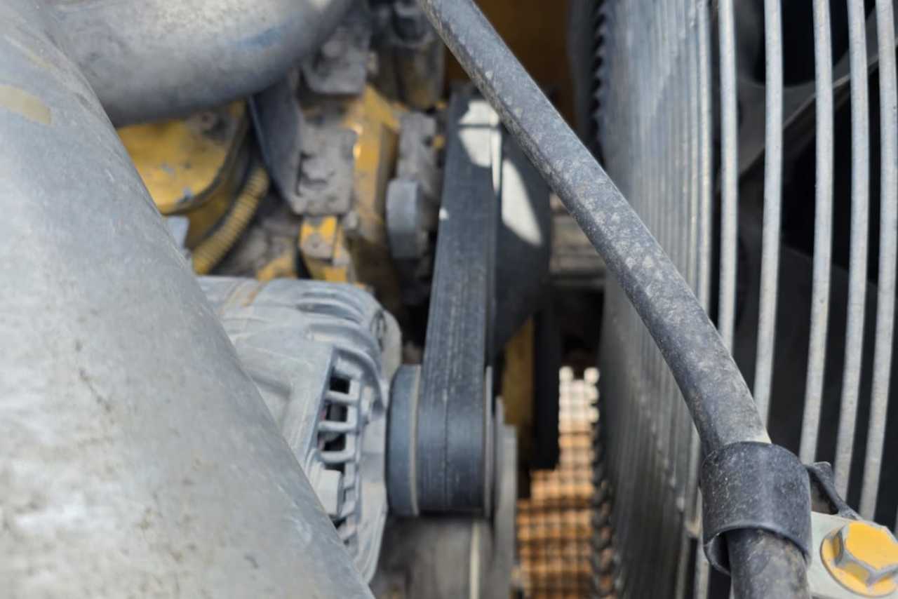John Deere Hidráulica 210G - 15/15 11