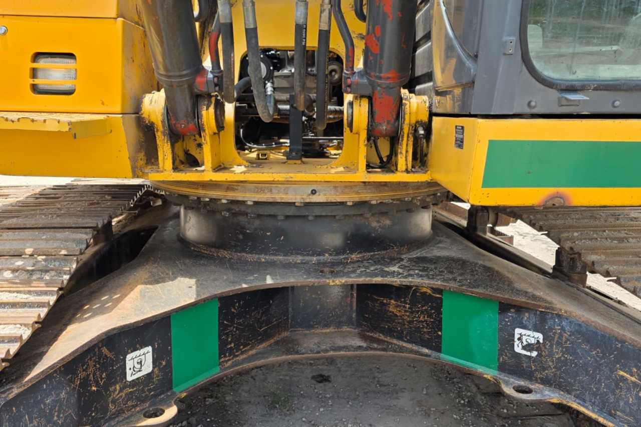 John Deere Hidráulica 210G - 15/15 17