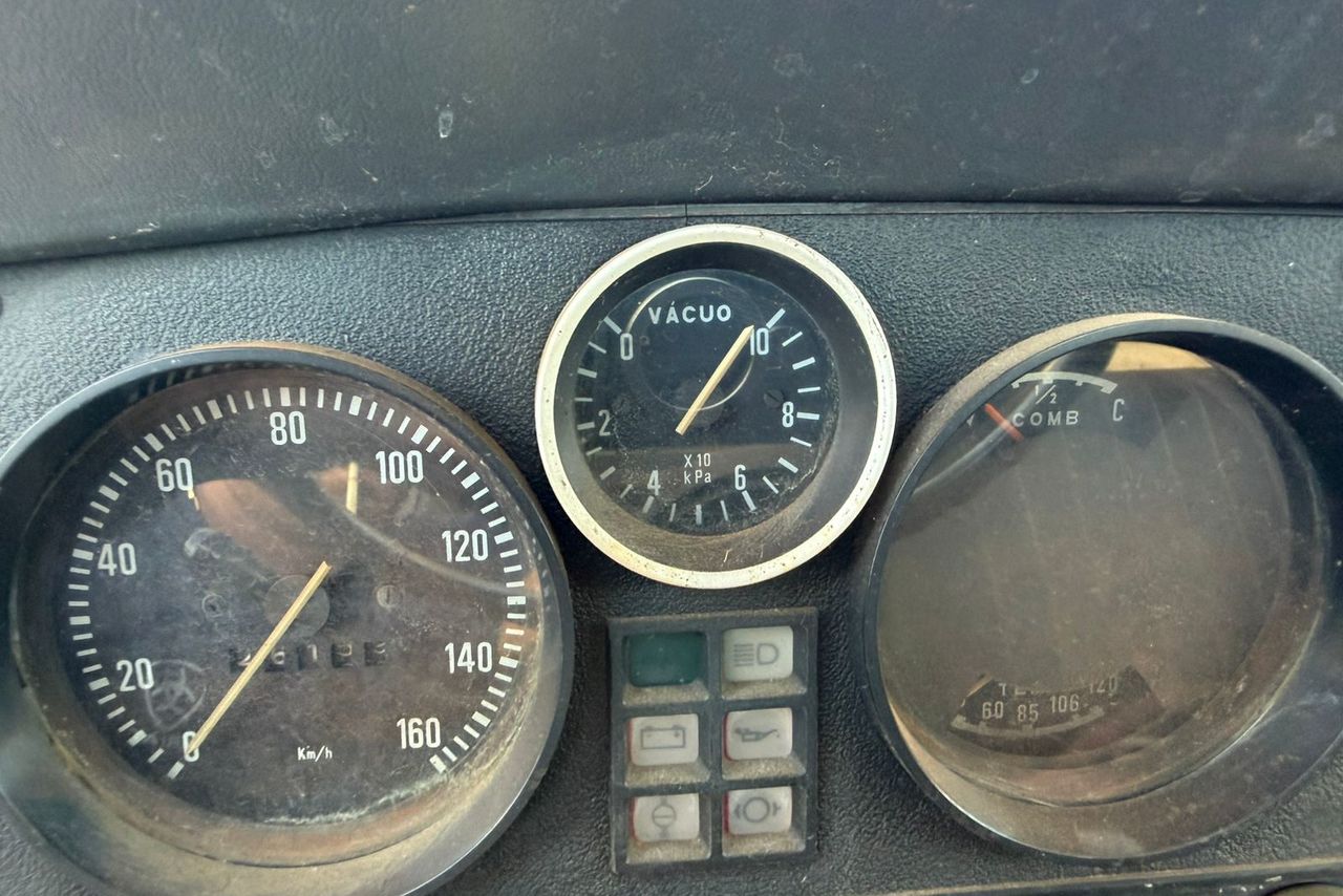Chevrolet D60 - 80/80 5