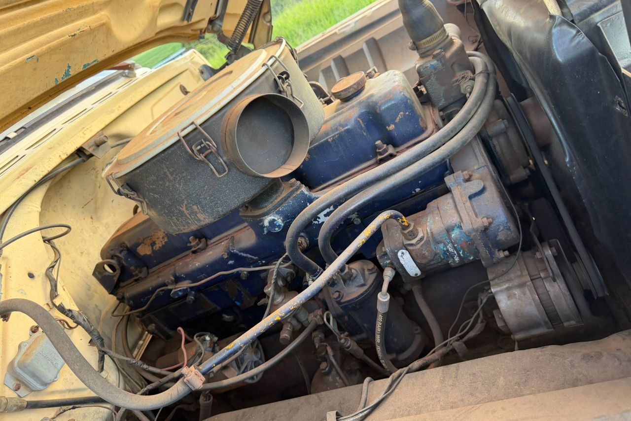 Chevrolet D60 - 80/80 7