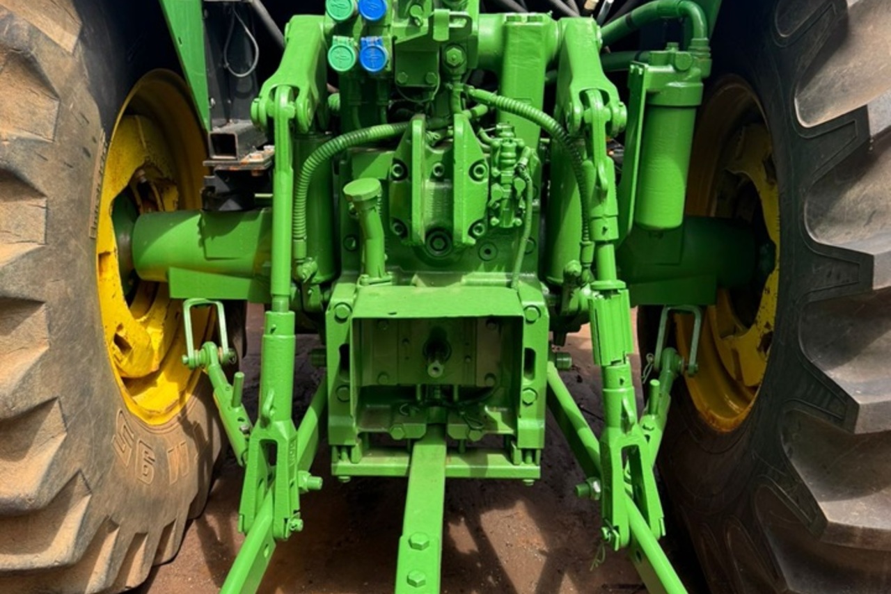 John Deere 6110J - 14/14 6