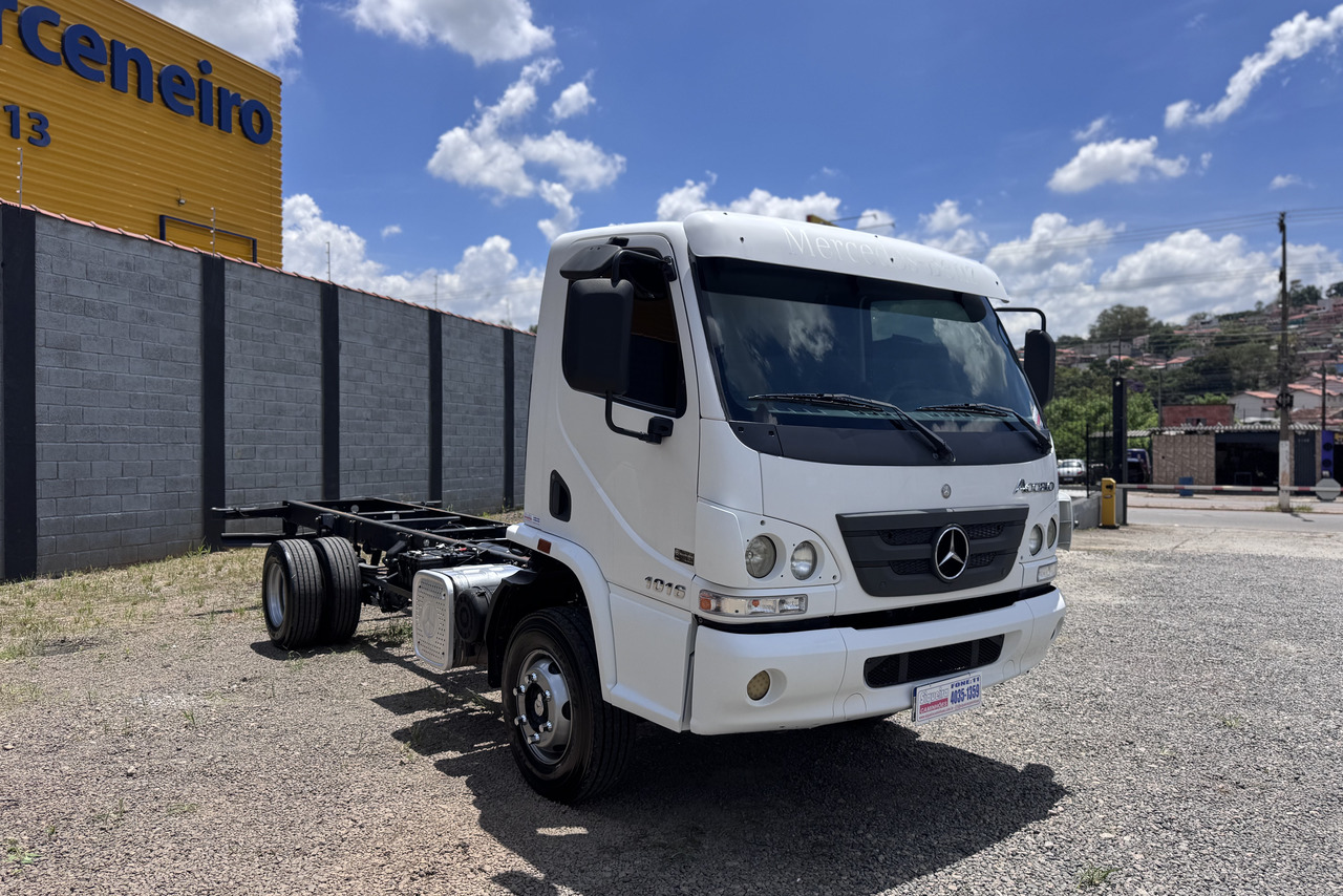 Mercedes Benz Accelo 1016 - 17/18 12