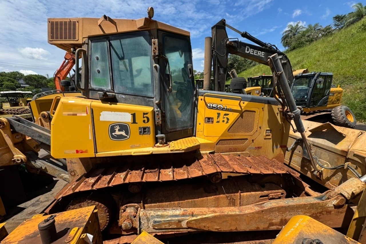 John Deere 850J - 18/18 4