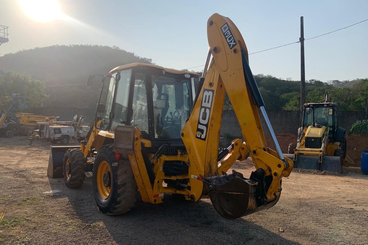 JCB 3CX - 19/19 2