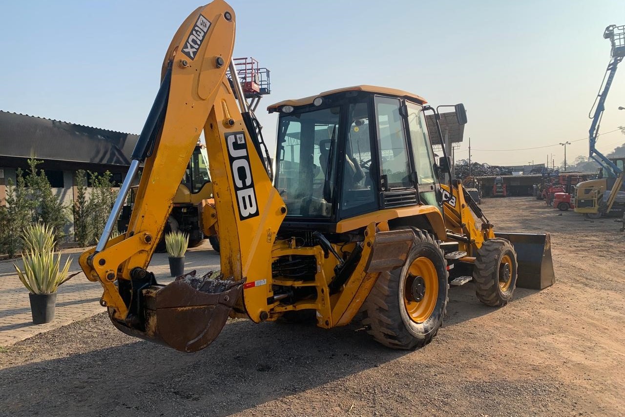 JCB 3CX - 19/19 3