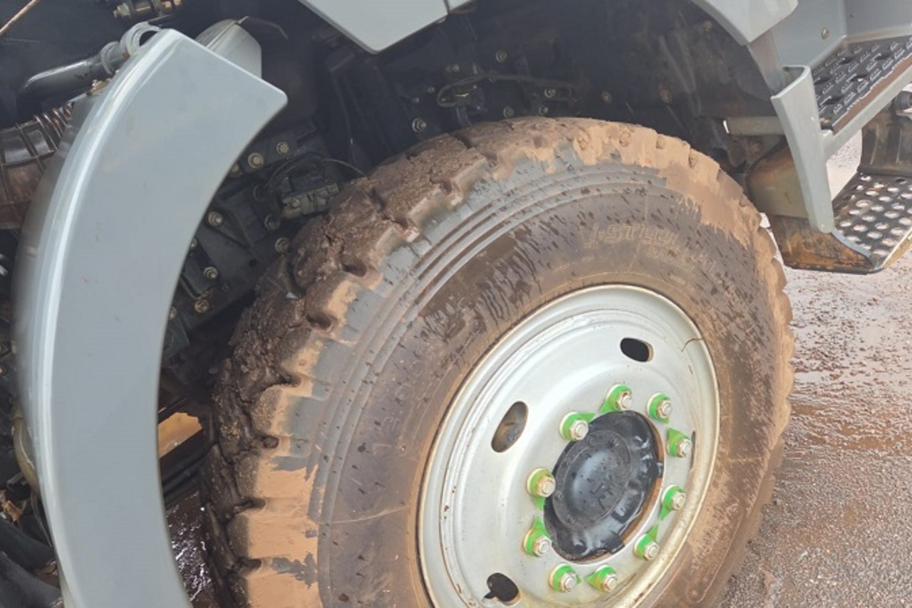 Mercedes Benz Axor 4144 - 20/20 3