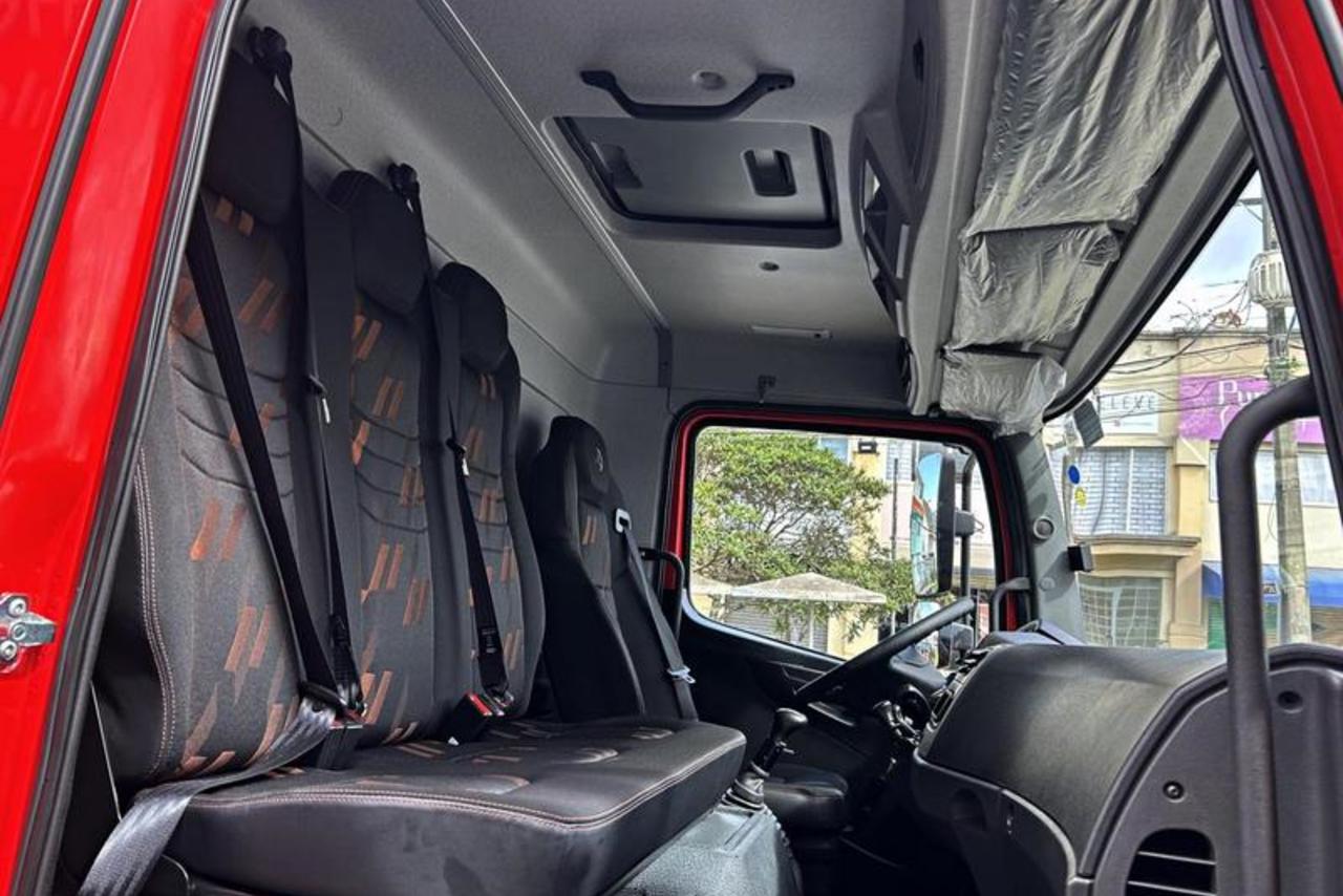 Mercedes Benz Atego 1719 - 24/25 12