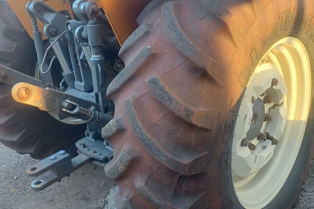 Valtra A 850 - 15/15 4