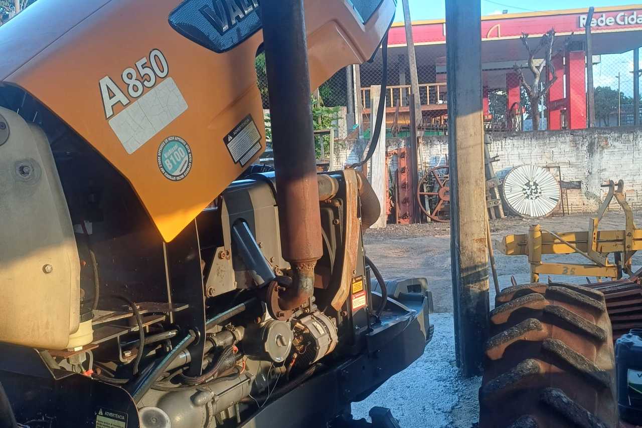 Valtra A 850 - 15/15 5