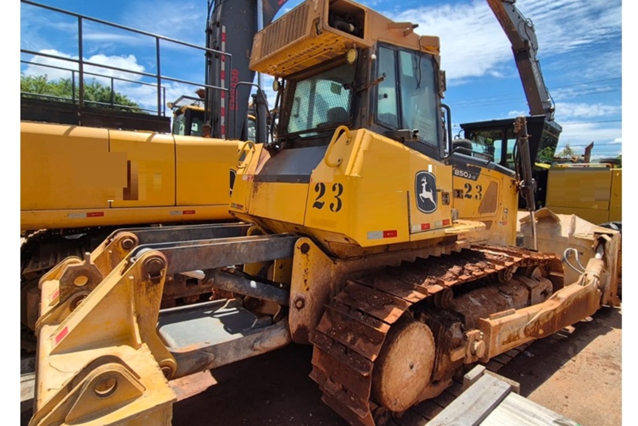 John Deere 850J - 21/21 2