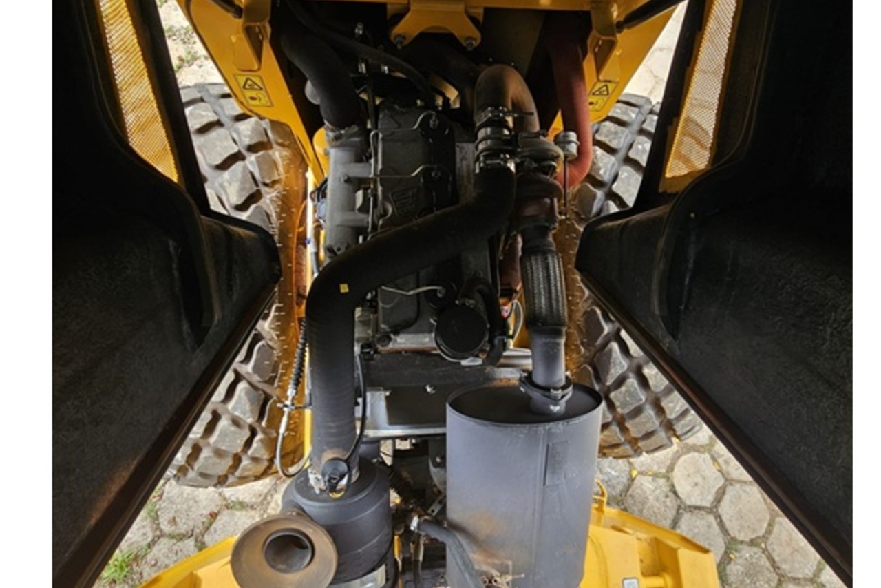 JCB 116D - 23/23 5