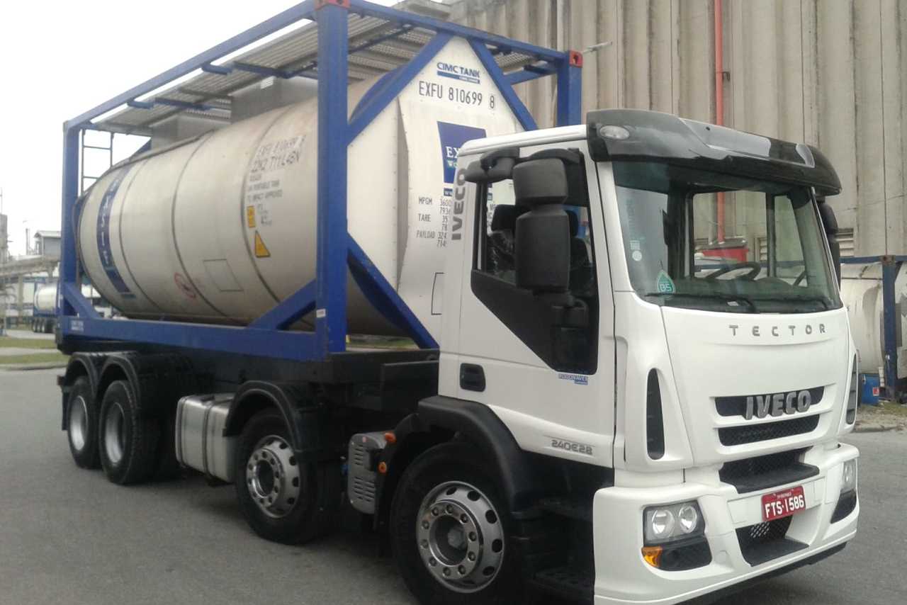 Iveco Tector 240E28 - 14/14 2