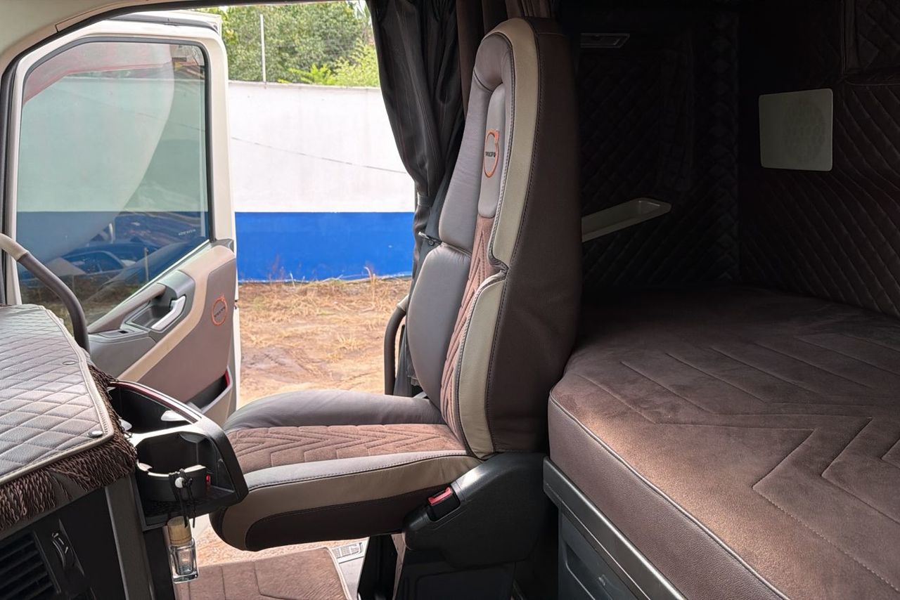 Volvo FH 460 - 20/20 8