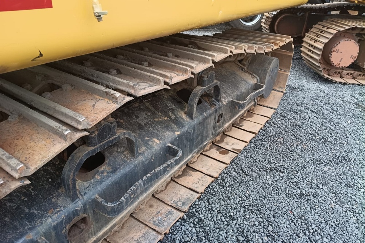 Caterpillar  320 - 21/21 4