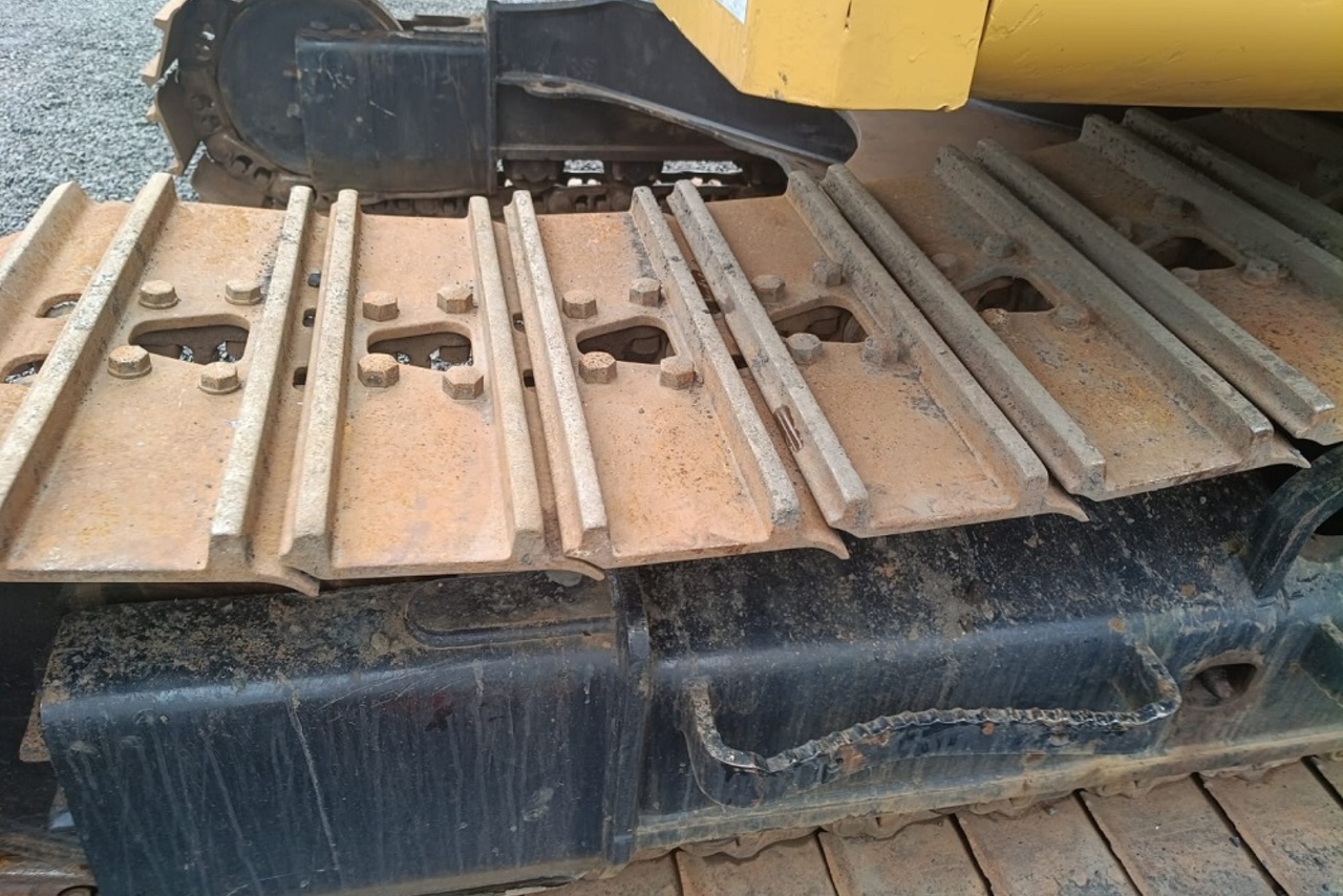 Caterpillar  320 - 21/21 5