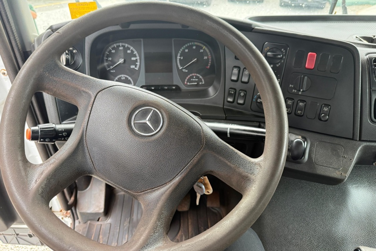 Mercedes Benz Axor 4144 - 21/21 5