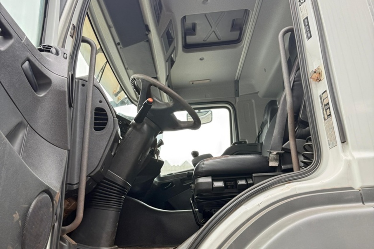 Mercedes Benz Axor 4144 - 21/21 8