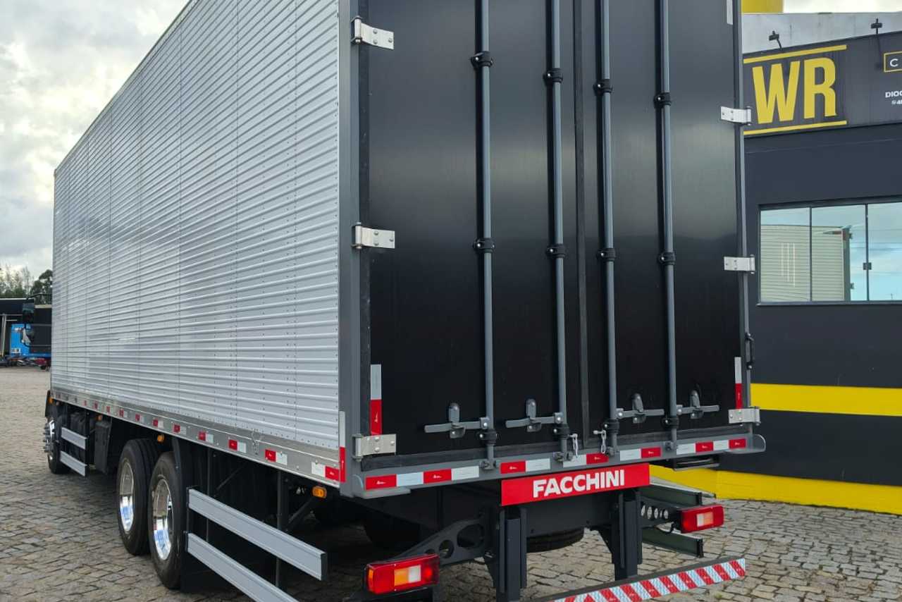 Volvo Volvo VM 290 - 25/26 3