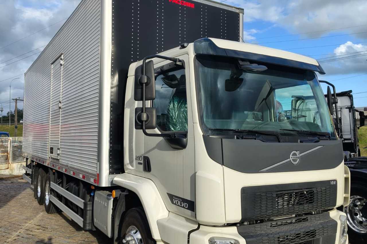 Volvo Volvo VM 290 - 25/26 7