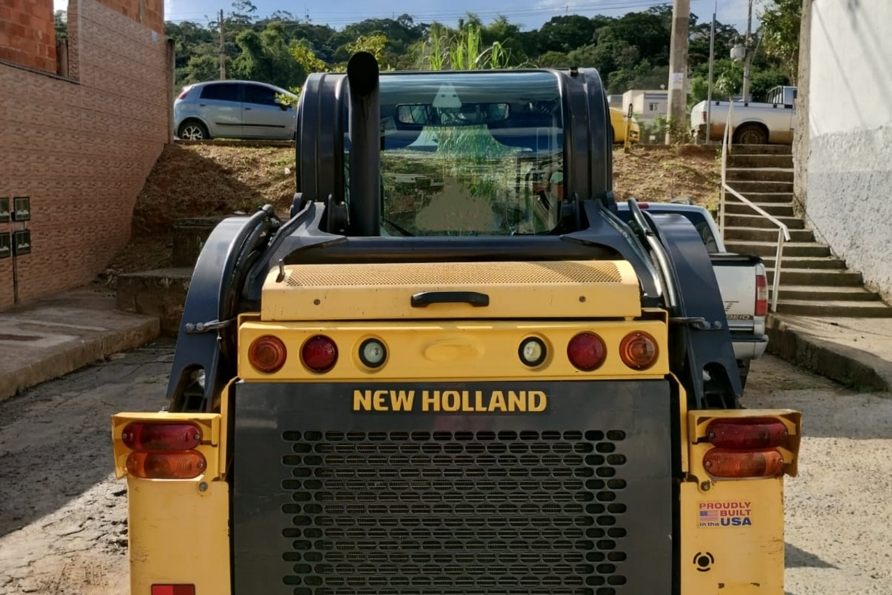 New Holland  L 318 - 21/21 3