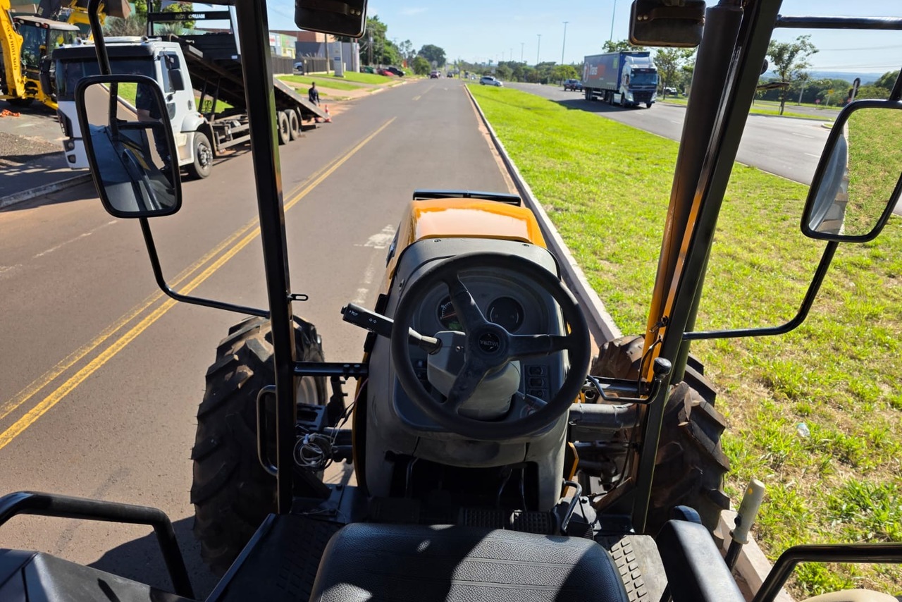 Valtra BM 125 - 22/22 4