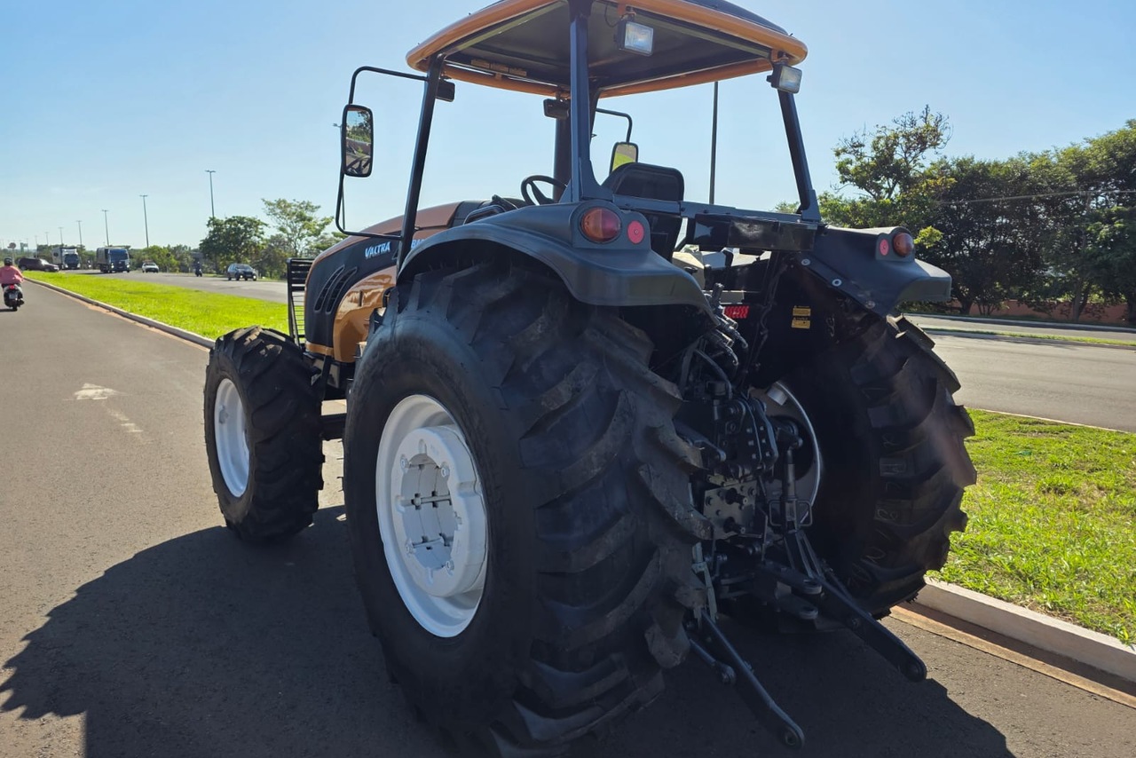 Valtra BM 125 - 22/22 9