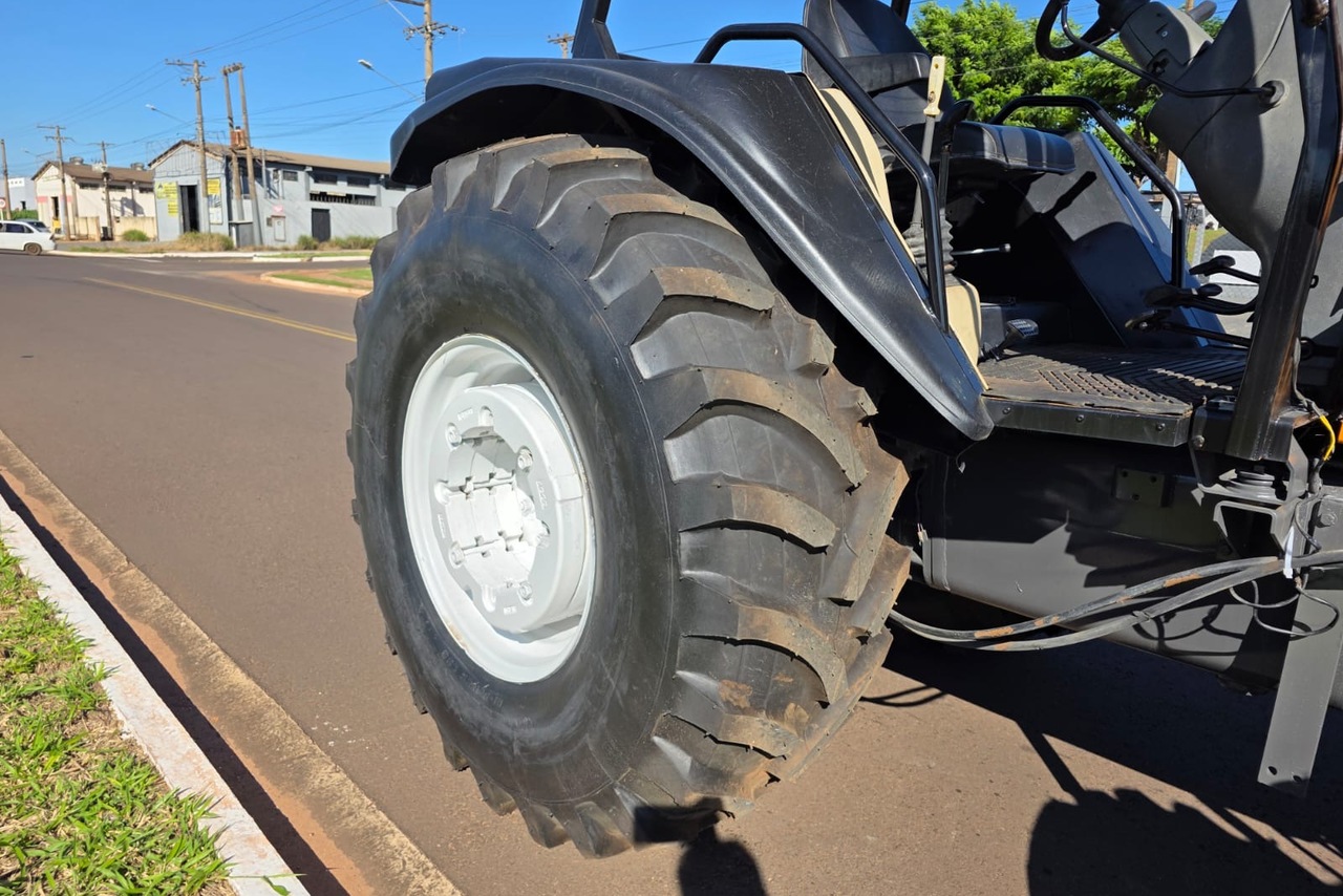 Valtra BM 125 - 22/22 11