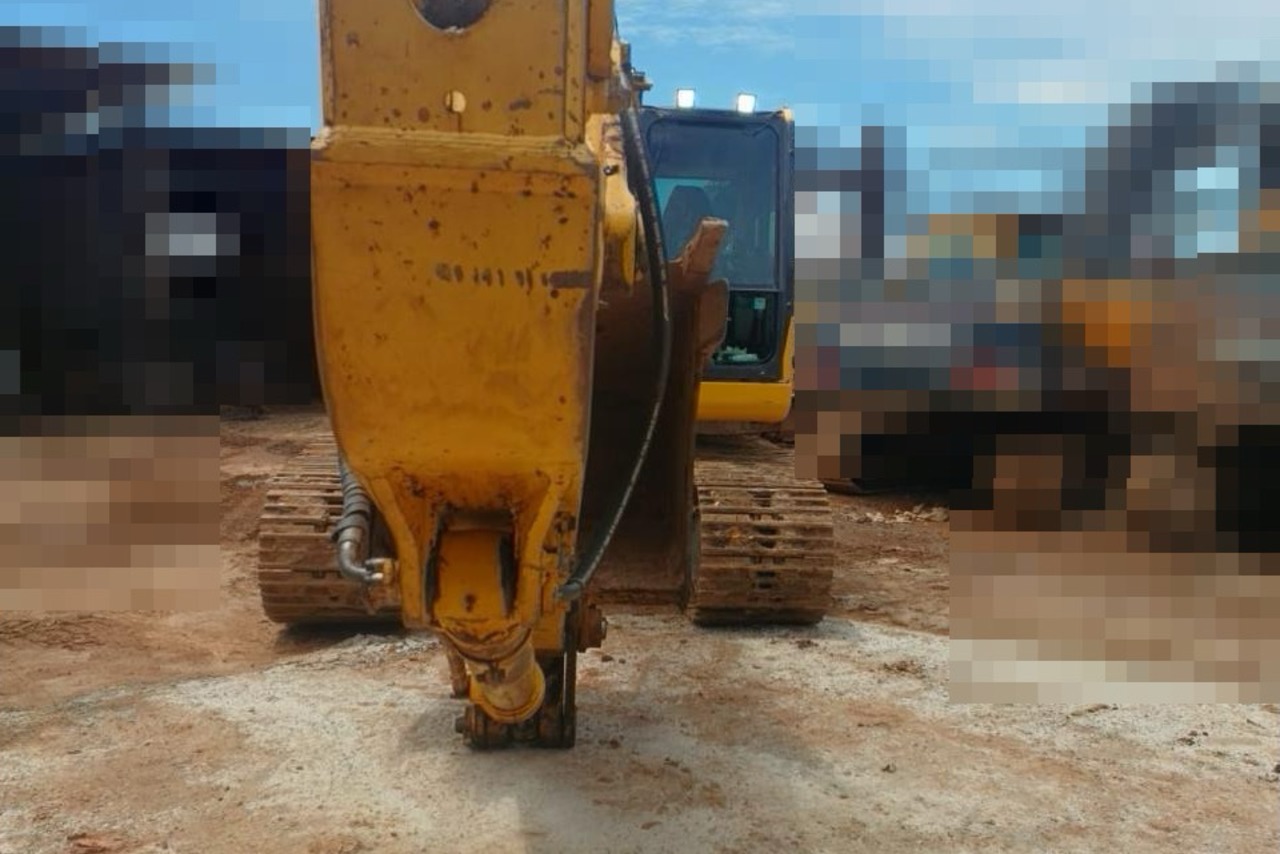 Komatsu PC210 - 21/21 6